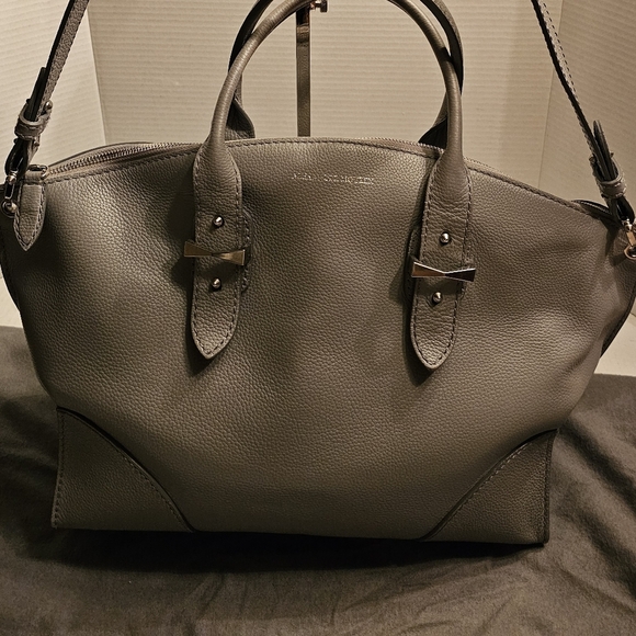 Alexander McQueen Legend Pebbled Leather Oversized Tote Satchel, Grey. LIKE NEW - Picture 7 of 16
